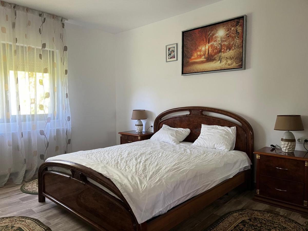 Casa Simon Country house Leordina